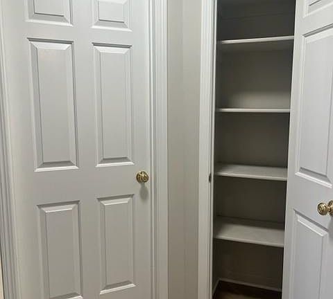 4th image of 243 Beechwood Pl