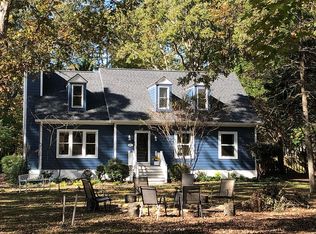 801 Highland Trl, Chapel Hill, NC 27516