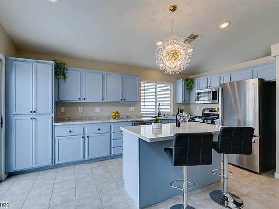 5th image of 4927 Rancho Domingo Ct