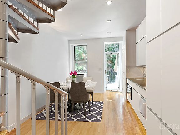 3rd image of 224 E 95th St APT 2C