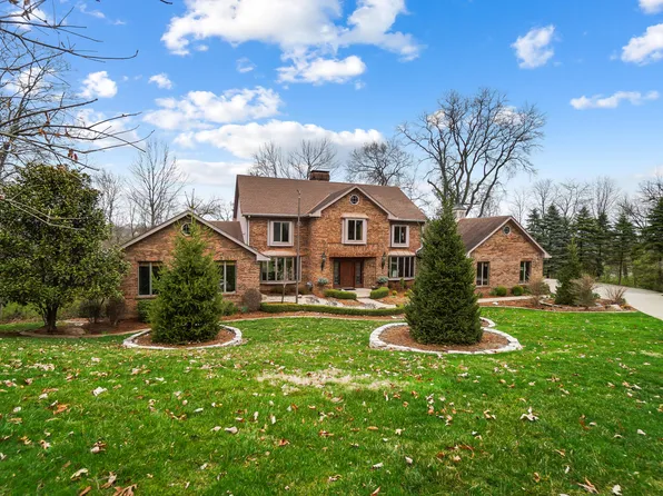 16 Linden Hill Dr, Crescent Springs, KY 41017