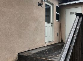 605 Seabright, 605 1/2 Seabright