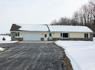 N3913 N Valley Rd, Plymouth, WI 53073