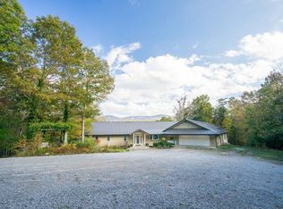 462 Old Furnace Rd, Tellico Plains, TN 37385