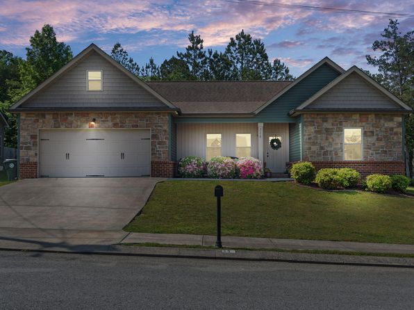 318 Franklin Cir, Fort Oglethorpe, GA 30742