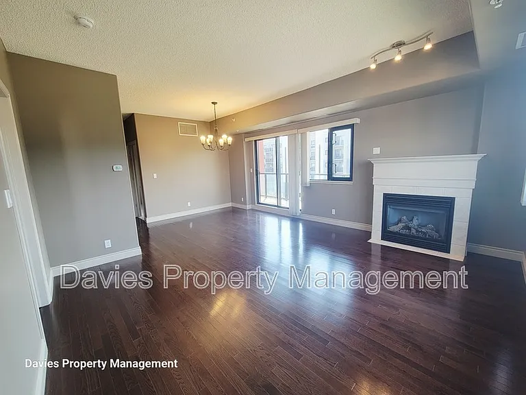 10319 111th St NW #508 — Photo 7