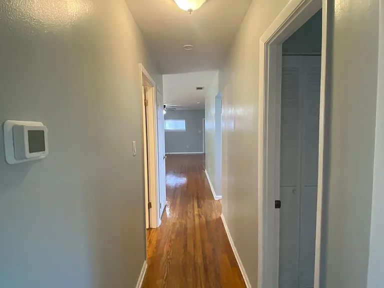 2516 McArthur St — Photo 23