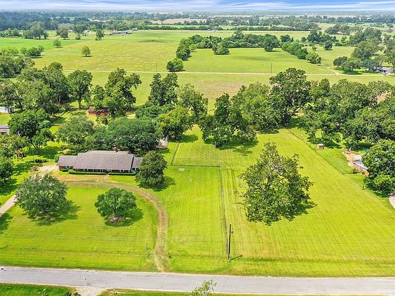 2nd image of 506 County Road 123