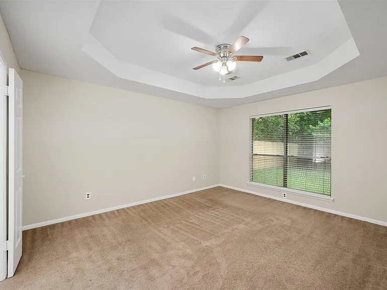 1631 Stonehaven Village Cir — Photo 5