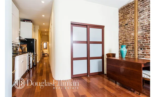 Sold by Douglas Elliman | media 28