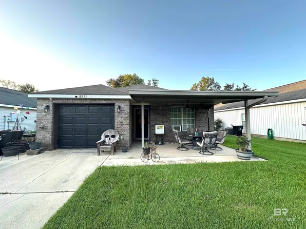 18975 Florida St, Robertsdale, AL 36567