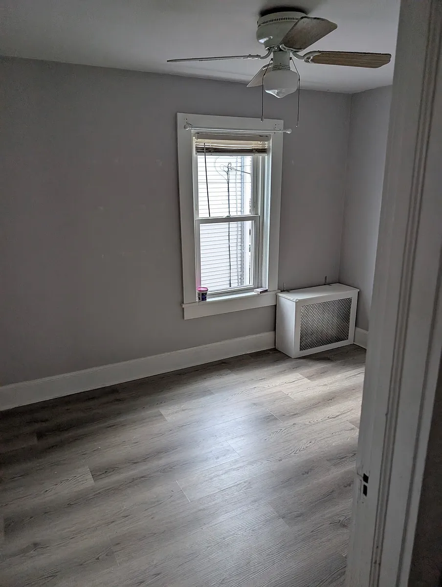 Building Photo - 966 Ridge Ave #2