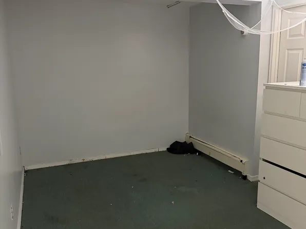 (undisclosed Address), Central Islip, NY 11722