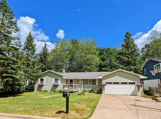 1612 Kimber Ave, Marquette, MI 49855