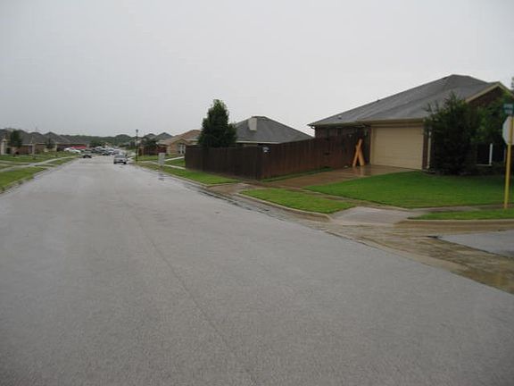 2nd image of 9506 Diana Dr