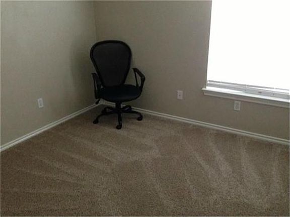 5th image of 16614 Cairngrove Ln