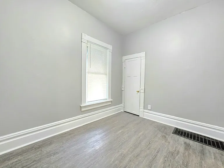 234 Studebaker St — Photo 15