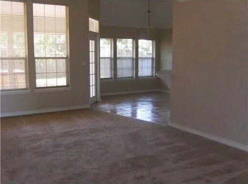 4th image of 3312 Salem Pl