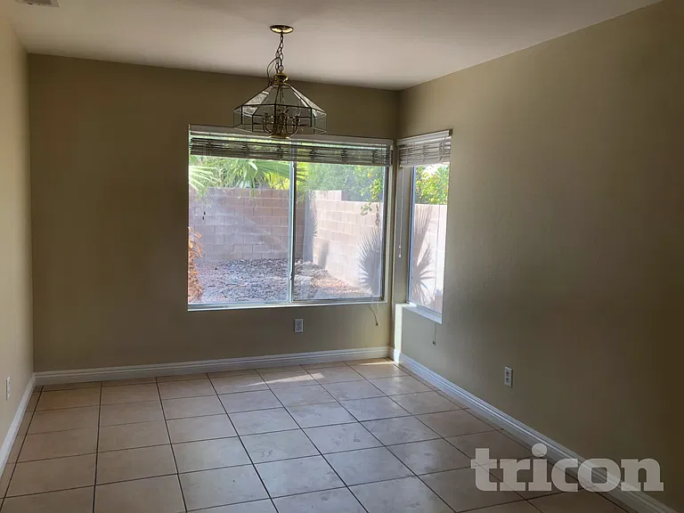 6941 Wine River Dr — Photo 5