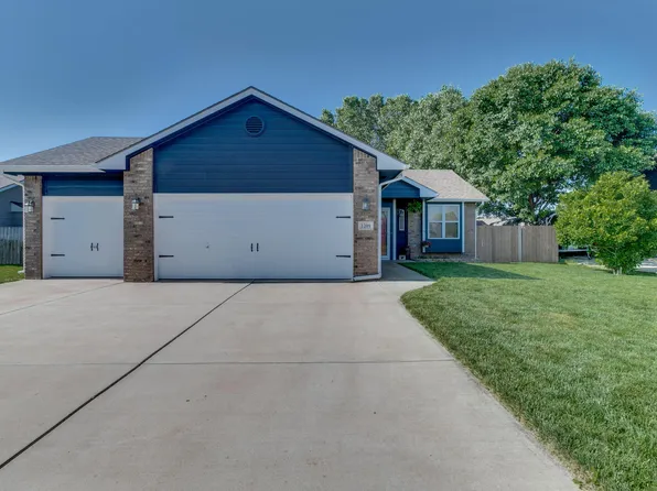 1209 E Red River Dr, Clearwater, KS 67026