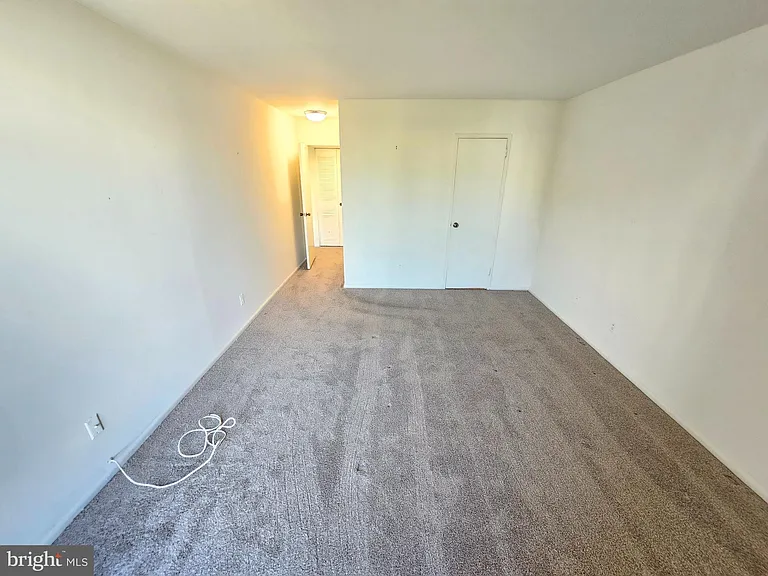 9900 Georgia Ave #415 — Photo 21
