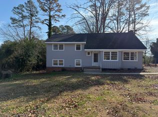 501 Crestfield Rd, Greenville, SC 29605