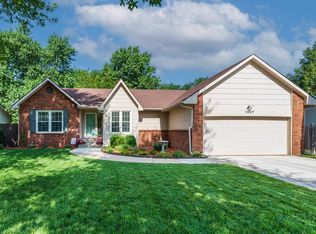 1527 N Rutgers St, Wichita, KS 67212