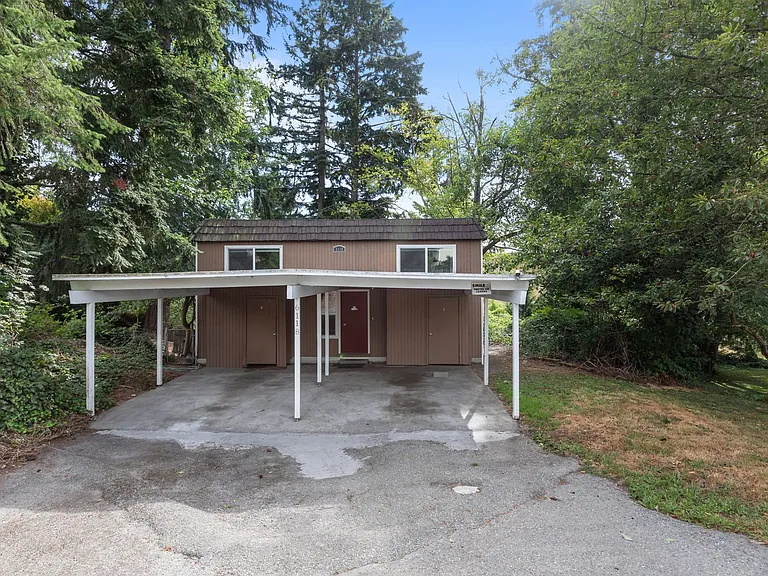 6118 Kenwood Dr — Photo 29