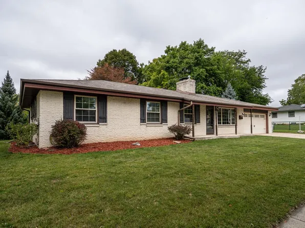 6909 North 86th STREET, Milwaukee, WI 53224