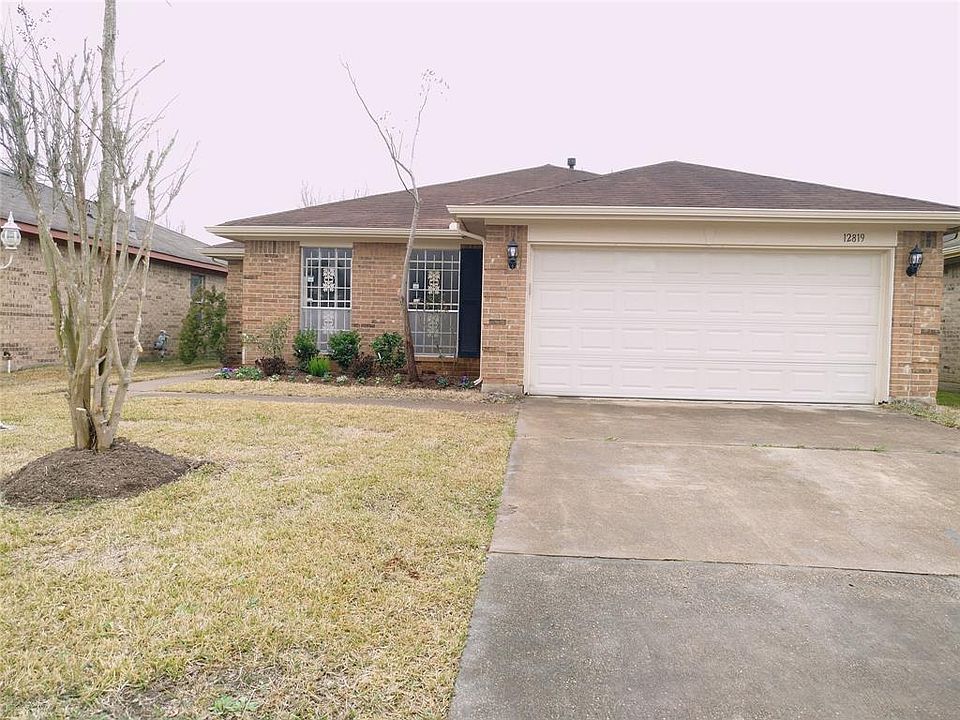 1st image of 12819 Fawnway Dr