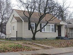 2nd image of 3680 Fairmont Ave