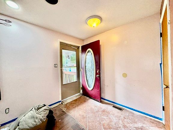 3rd image of 3110 Sherwood Park Dr