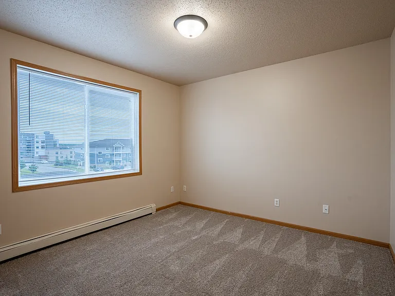 Fargo, ND West Lake Apartments | Bedroom