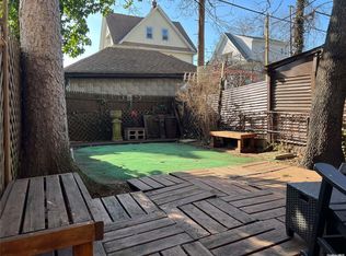 8754 115th St, Richmond Hill, NY 11418