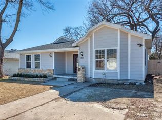 852 Crockett St, Garland, TX 75040