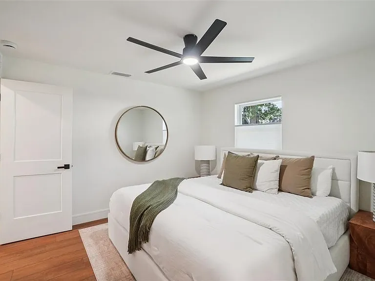 3123 W La Salle St — Photo 18