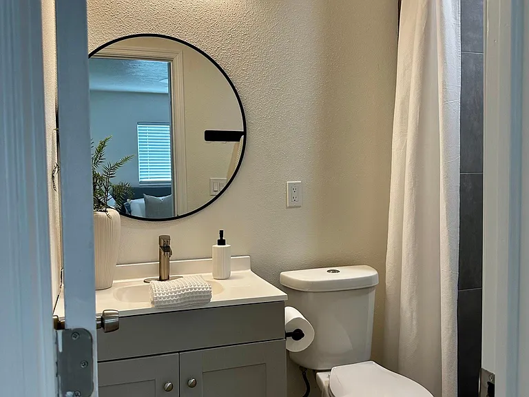525 Morrison Ave #3 — Photo 4
