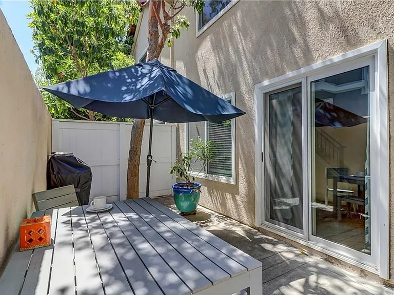 2233 Fairview Rd #S — Photo 29