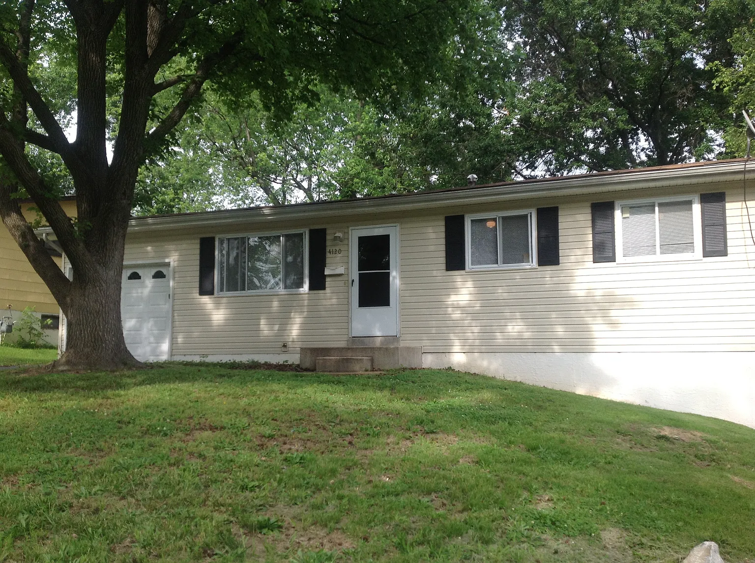 4120 Shirley Dr photo 1