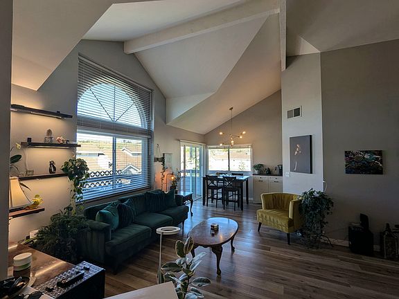 4th image of 26857 Claudette St Unit 134