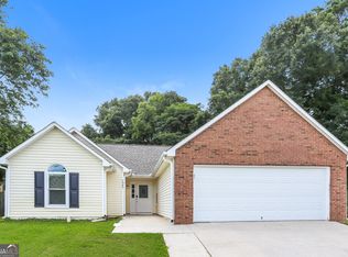 5985 Green Meadow Way, Rex, GA 30273