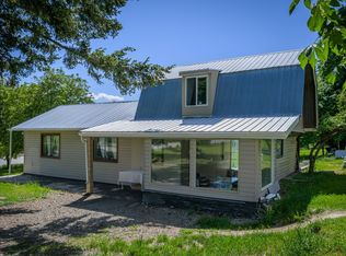 6721 Yellowhead Hwy S, Barriere, BC V0E 1E0