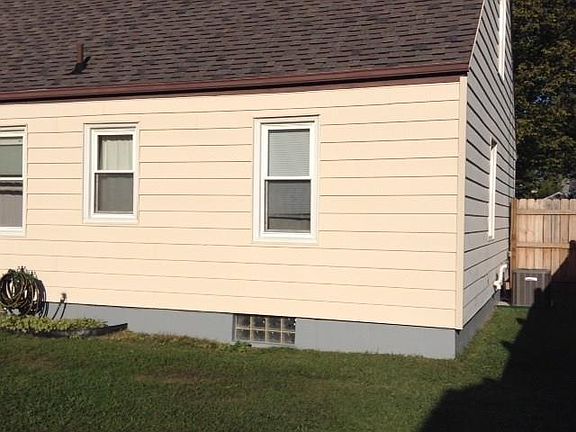 3rd image of 424 81st St