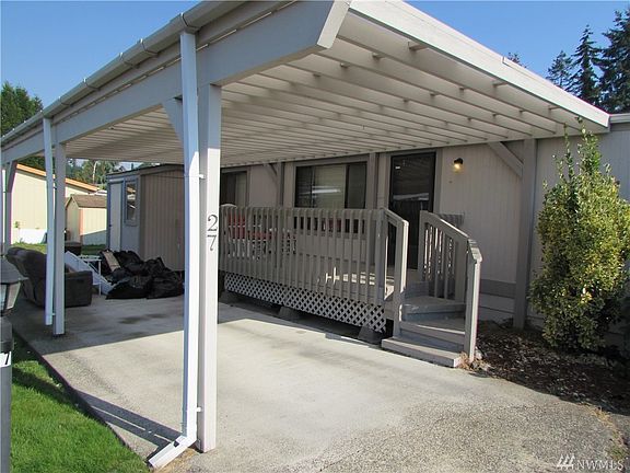 2nd image of 18501 52nd Ave W Unit 27