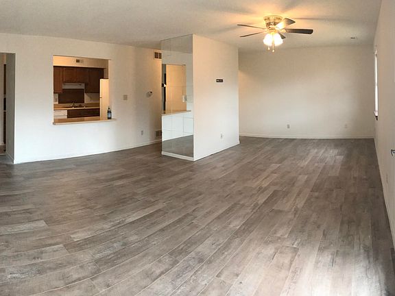 4th image of 507 Columbia Dr APT B