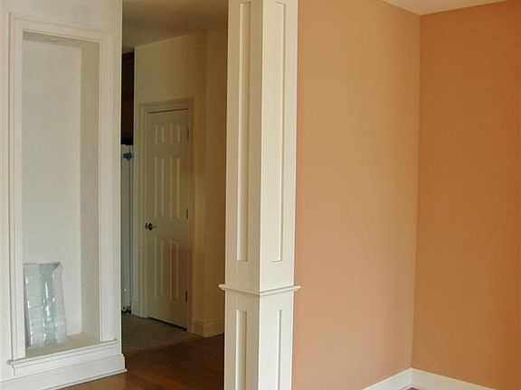3rd image of 125 Rosewood Dr