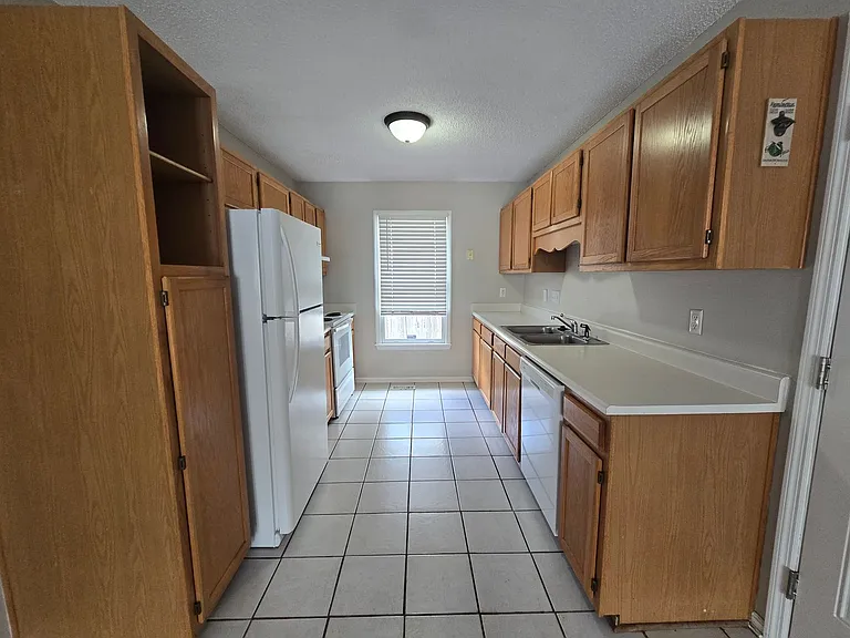 6338 Rhemish Dr — Photo 11