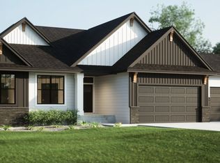 16016 Mankato St NE, Ham Lake, MN 55304