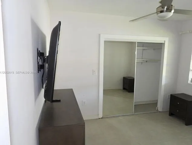 715 Hollywood Blvd — Photo 17