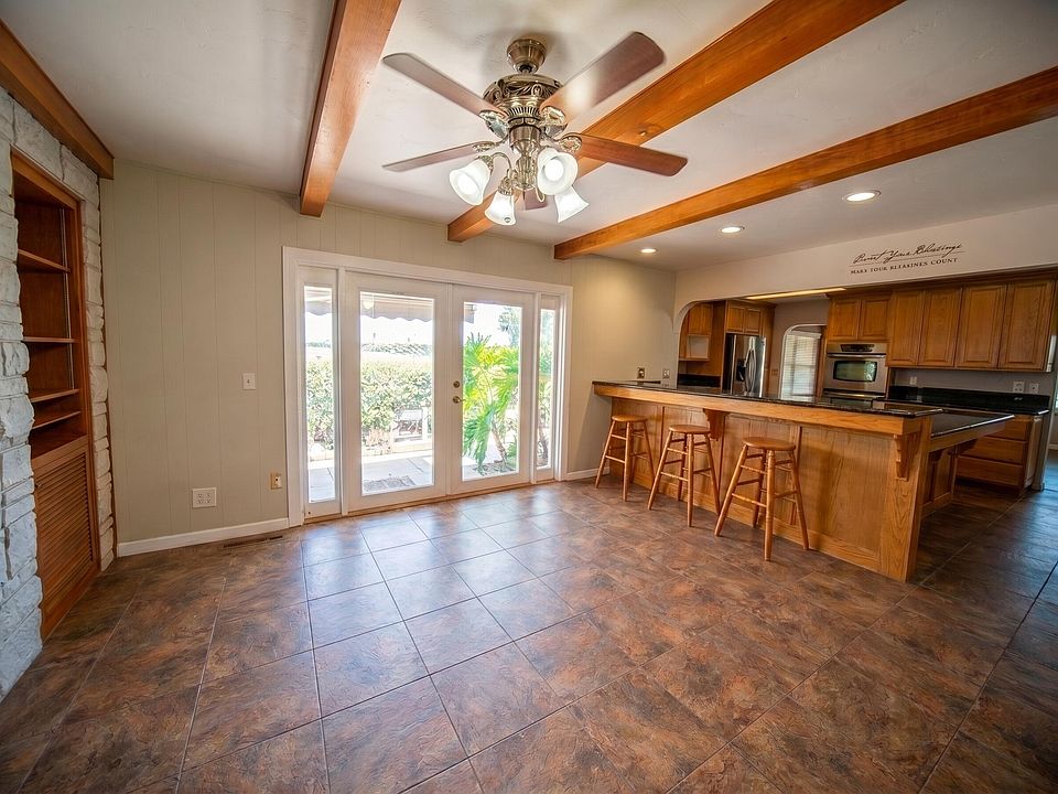 2nd image of 213 E Citrus Street